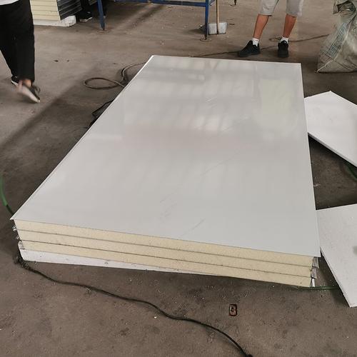 能镁供应pu净化保温板 定制100mm厚聚氨酯夹芯板