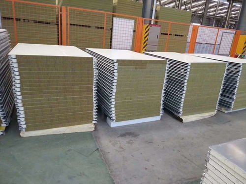 廊坊聚氨酯封边岩棉板工厂直销——实力厂家，品质保障的聚氨酯夹芯板